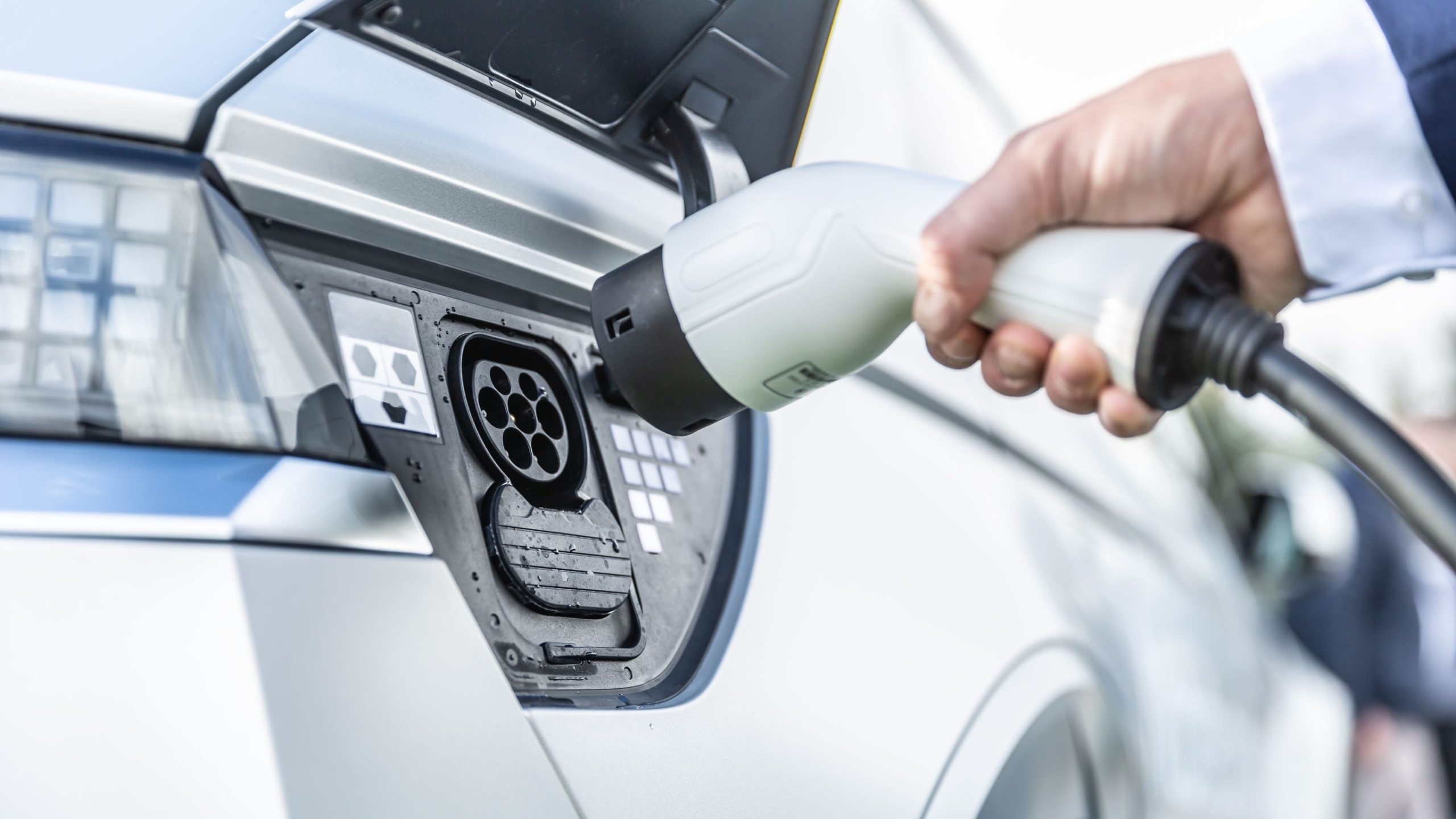Decoding the Hertz Electric Car Charging Fee Navigating the Costs of
